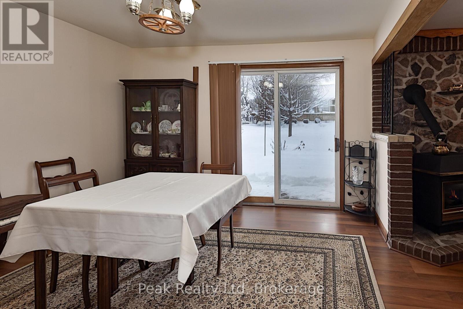 670 Elm Avenue N, North Perth, Ontario  N4W 3G2 - Photo 20 - X12633606