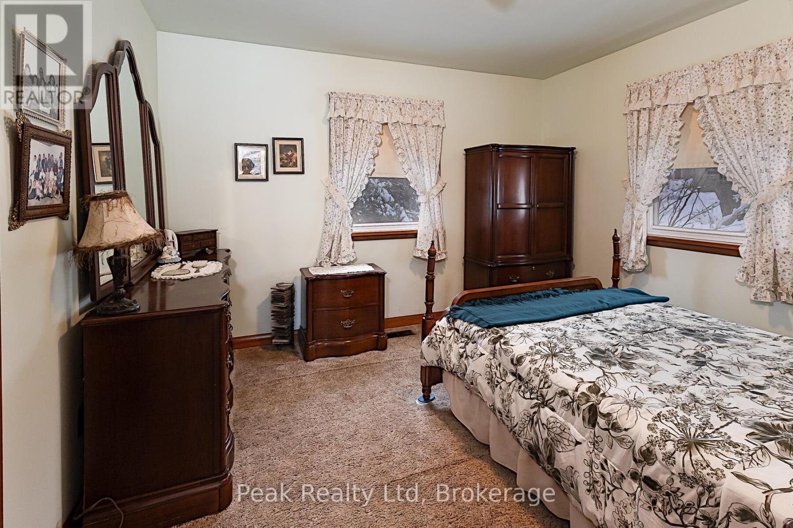 670 Elm Avenue N, North Perth, Ontario  N4W 3G2 - Photo 22 - X12633606