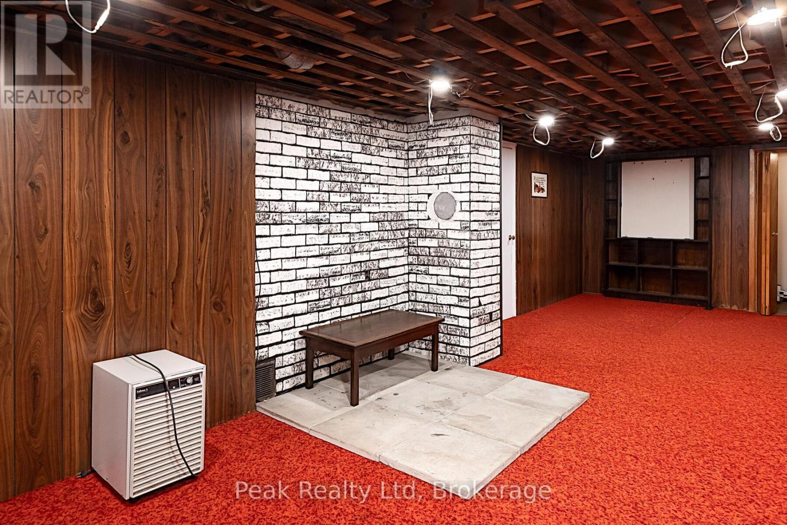 670 Elm Avenue N, North Perth, Ontario  N4W 3G2 - Photo 30 - X12633606