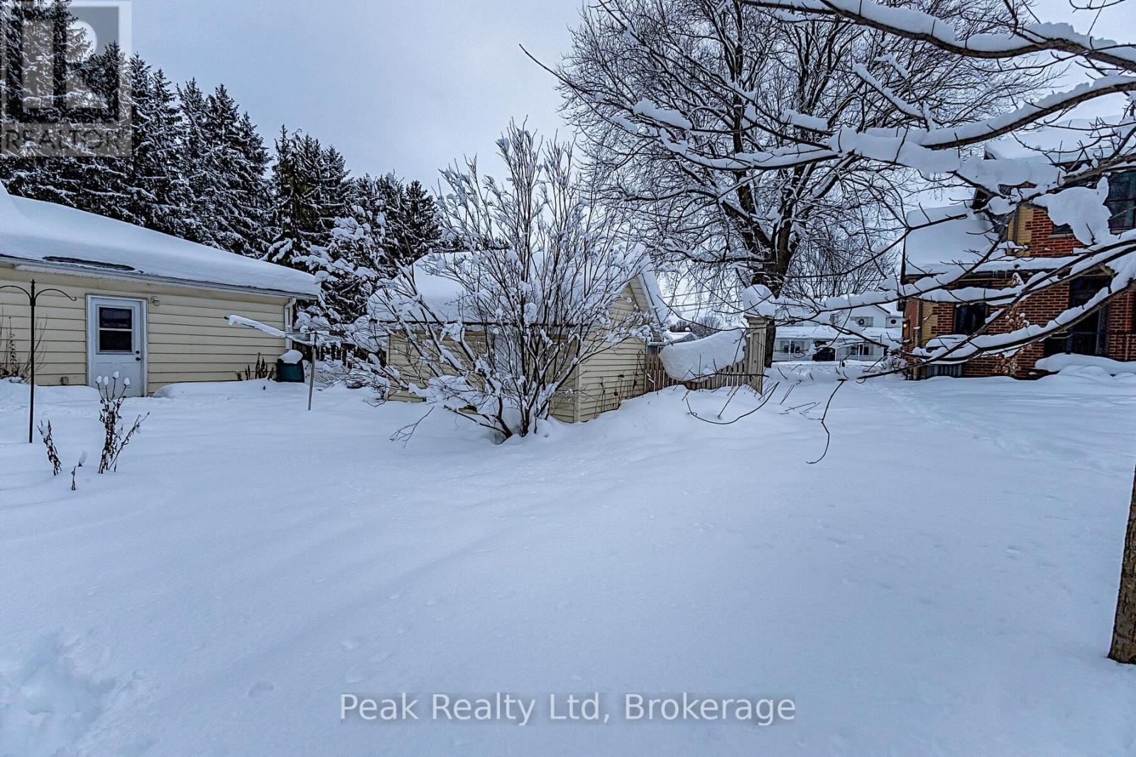 670 Elm Avenue N, North Perth, Ontario  N4W 3G2 - Photo 37 - X12633606