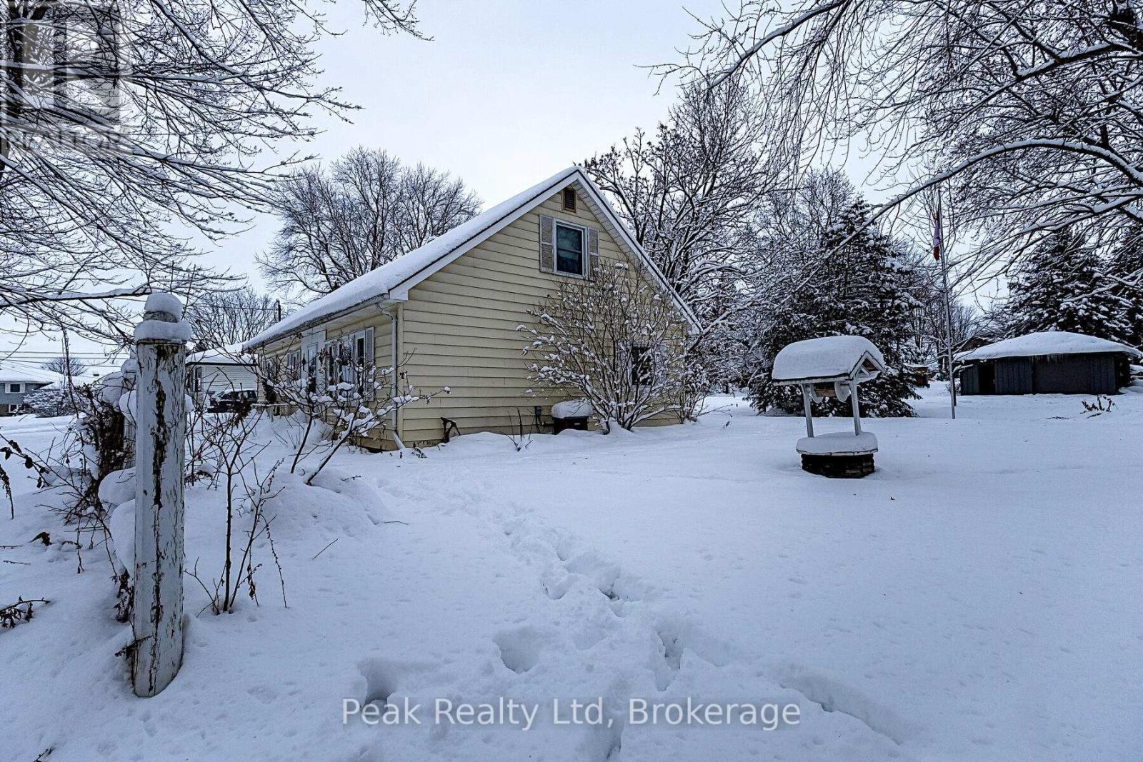 670 Elm Avenue N, North Perth, Ontario  N4W 3G2 - Photo 39 - X12633606