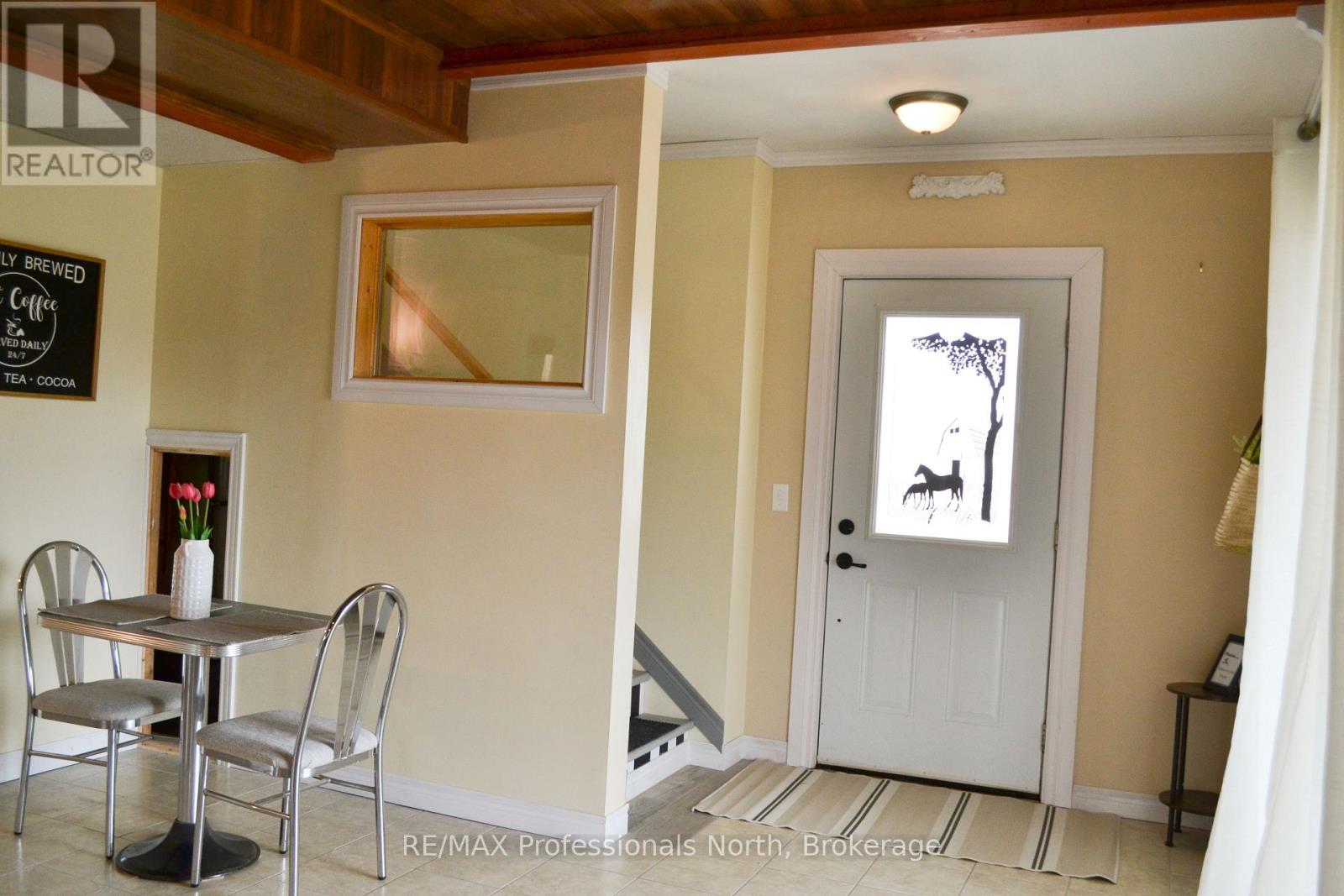 4043 Highway 60, Algonquin Highlands, Ontario P0A 1H0 - Photo 12 - X12633664