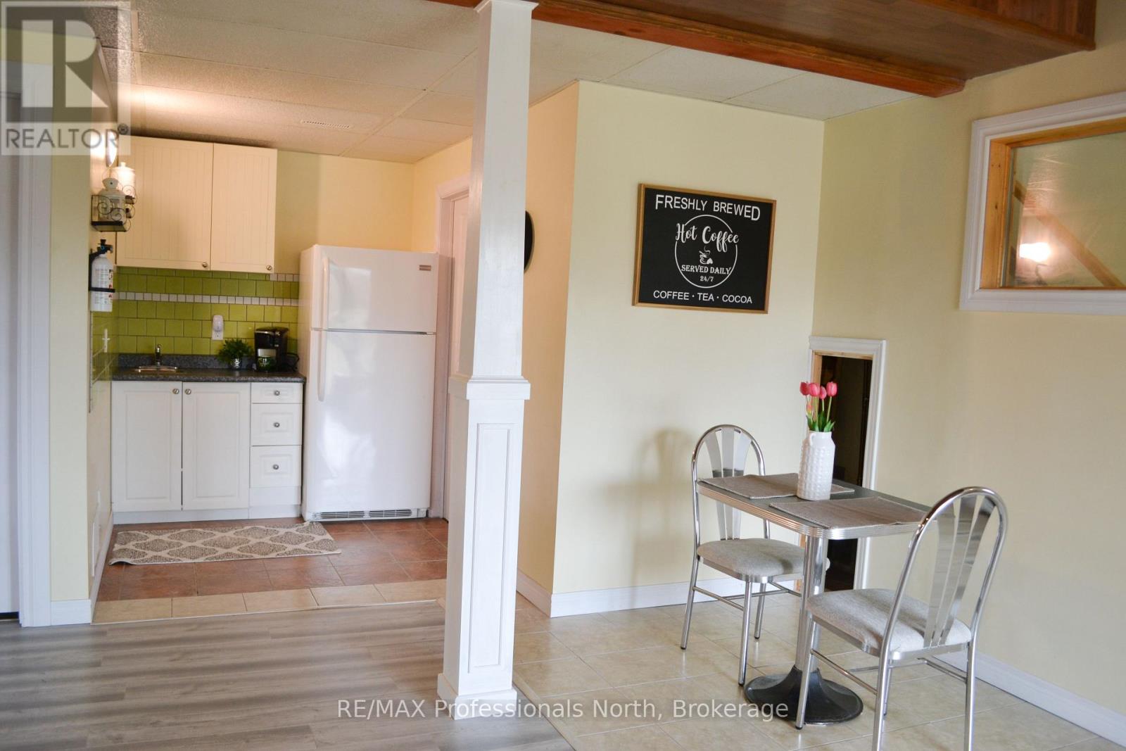 4043 Highway 60, Algonquin Highlands, Ontario P0A 1H0 - Photo 13 - X12633664