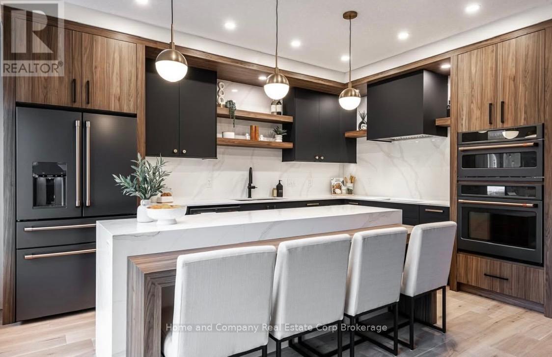 138 Brown Street, Stratford, Ontario  N5A 0B8 - Photo 4 - X12633730