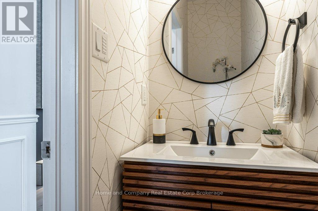 138 Brown Street, Stratford, Ontario  N5A 0B8 - Photo 9 - X12633730