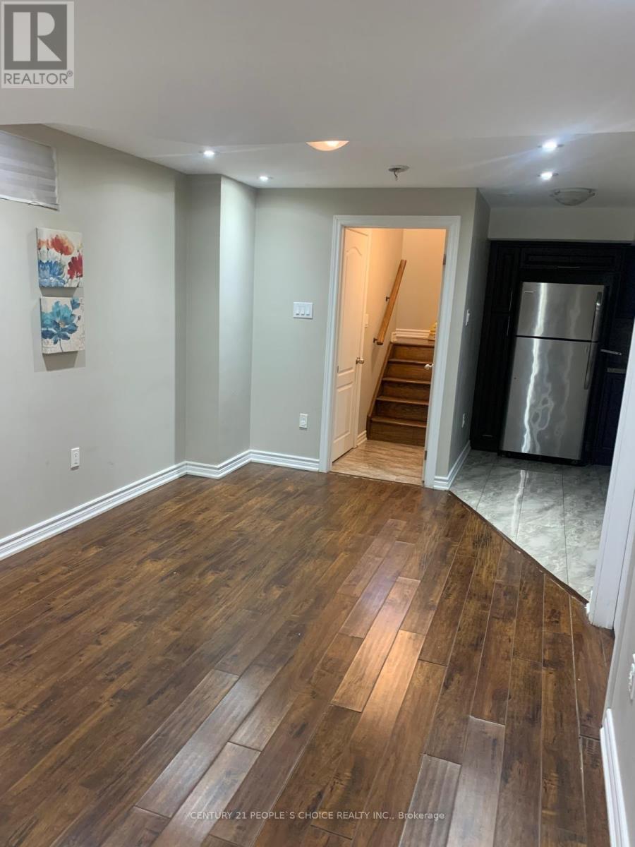 Bsmt - 74 Seascape Crescent, Brampton, Ontario  L6P 3C5 - Photo 2 - W12632796