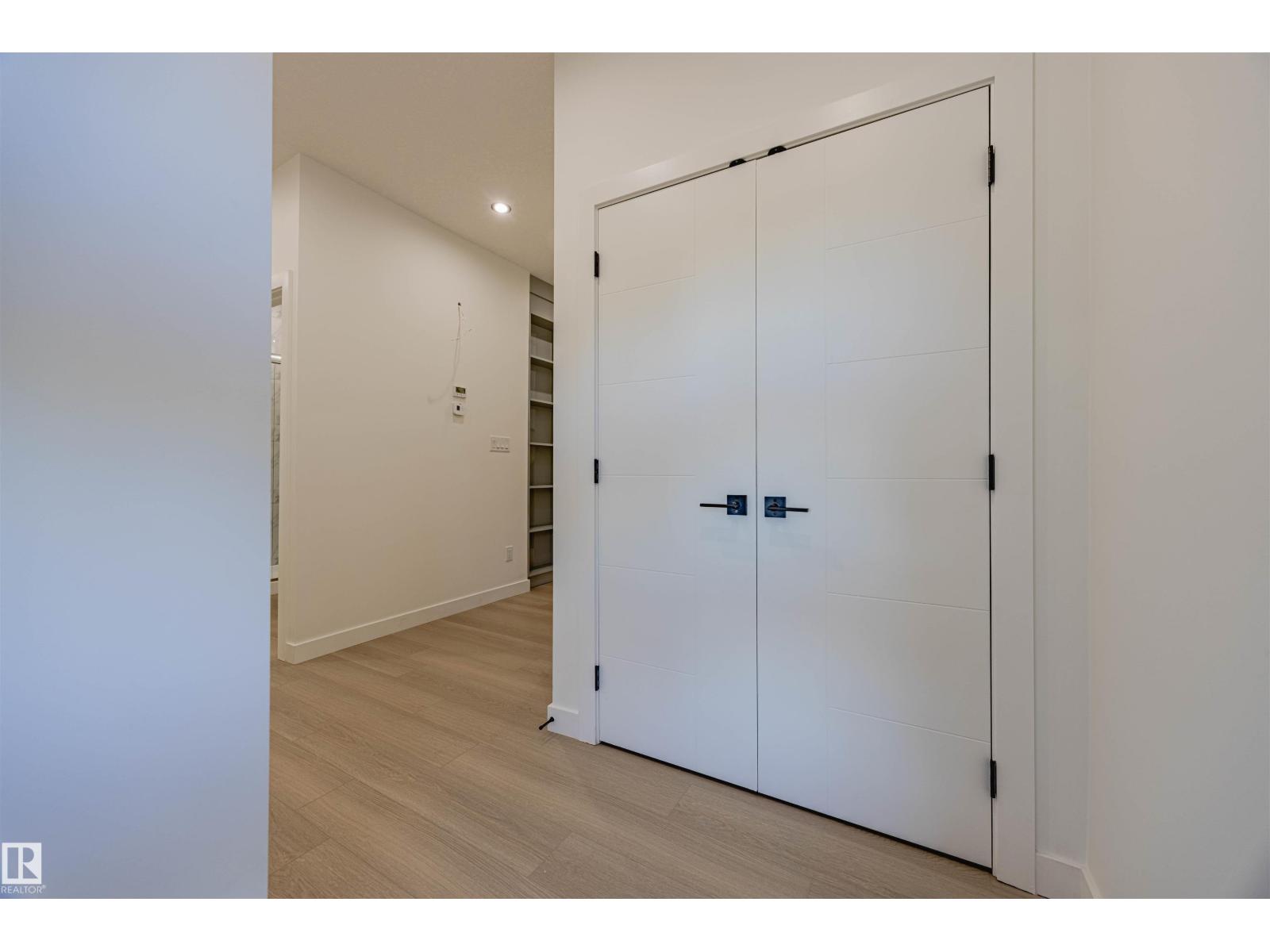 4912 46 St, Beaumont, Alberta  T6X 1H9 - Photo 4 - E4468155