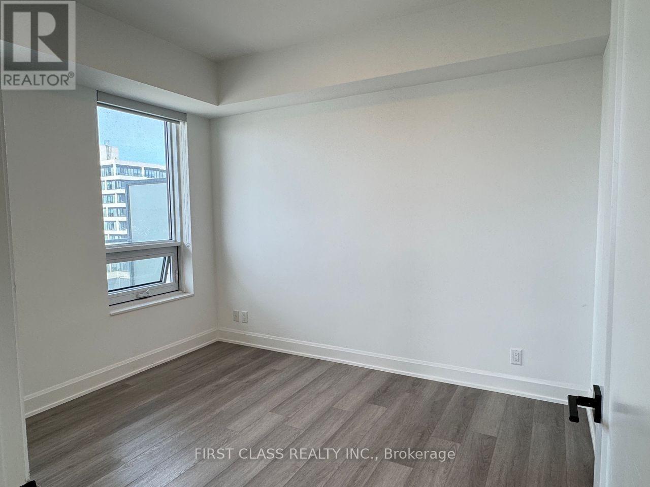 707 - 8 Water Walk Drive, Markham, Ontario  L3R 6L4 - Photo 16 - N12621416