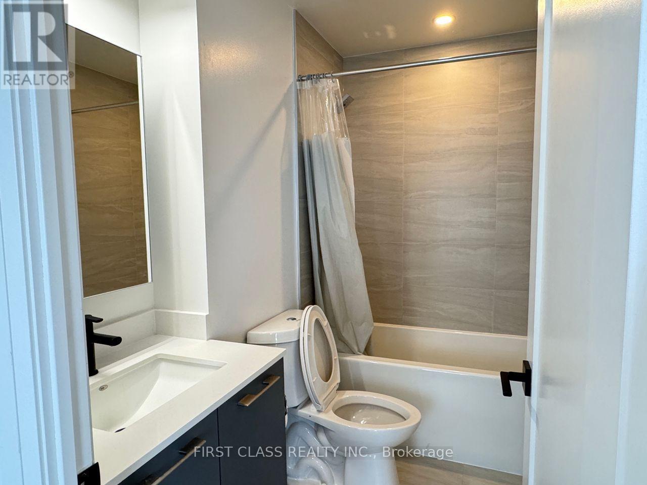 707 - 8 Water Walk Drive, Markham, Ontario  L3R 6L4 - Photo 19 - N12621416