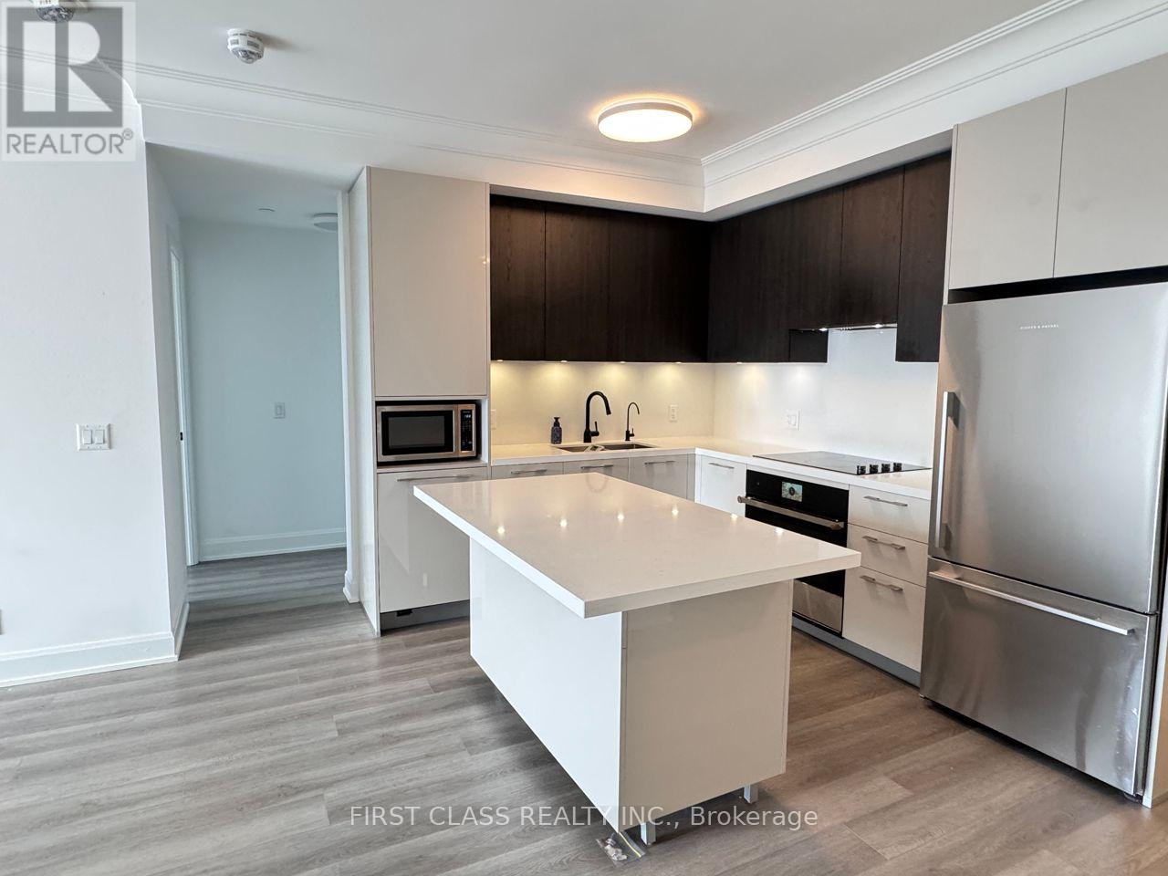 707 - 8 Water Walk Drive, Markham, Ontario  L3R 6L4 - Photo 9 - N12621416