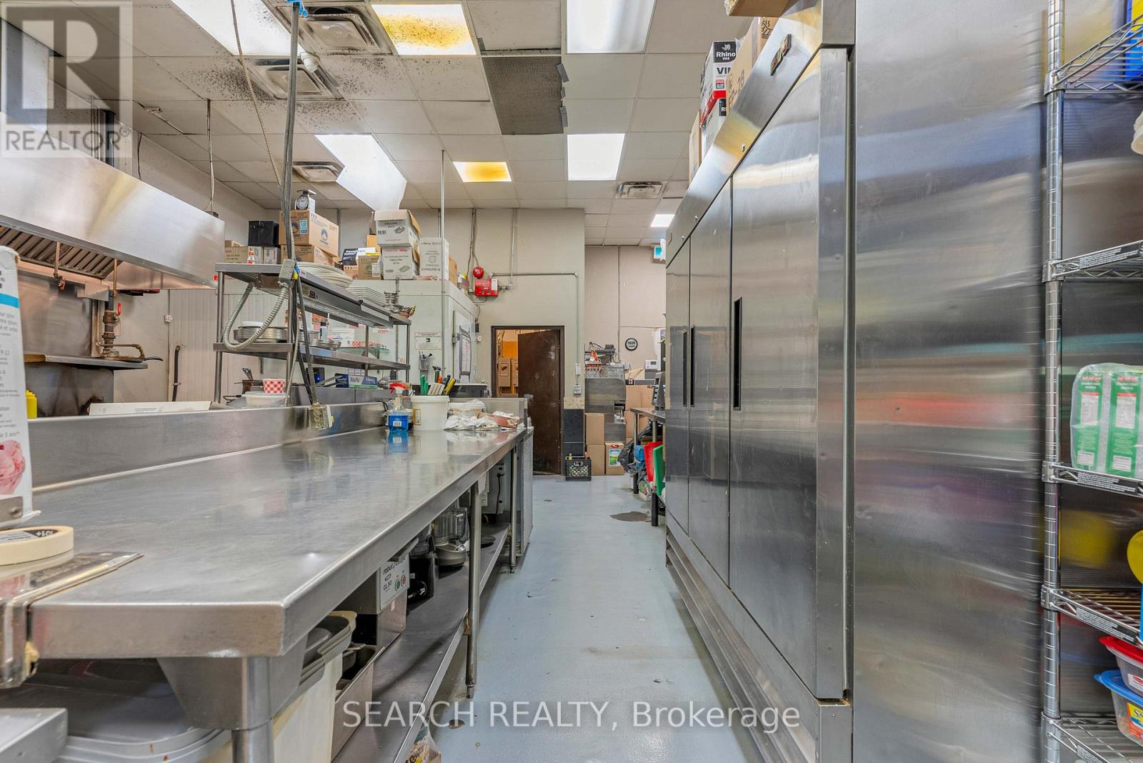 7454 Airport Road, Mississauga, Ontario  L4T 2H5 - Photo 17 - W12565006