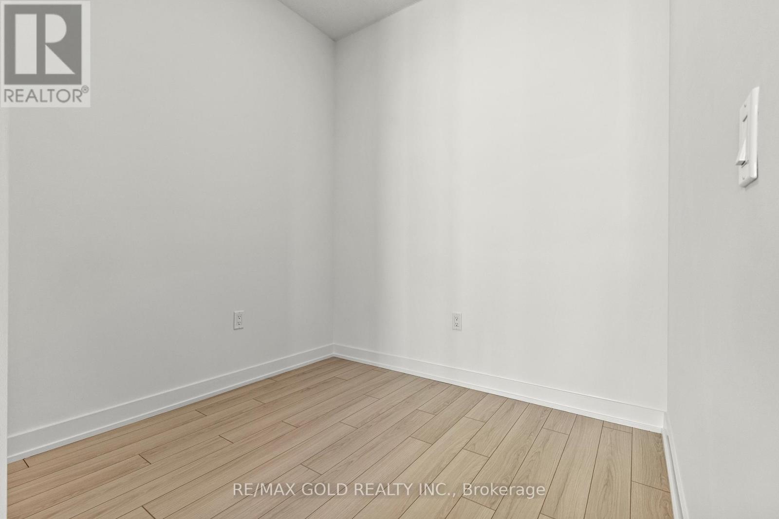 720 - 15 Skyridge Drive, Brampton, Ontario  L6P 4S7 - Photo 10 - W12632834