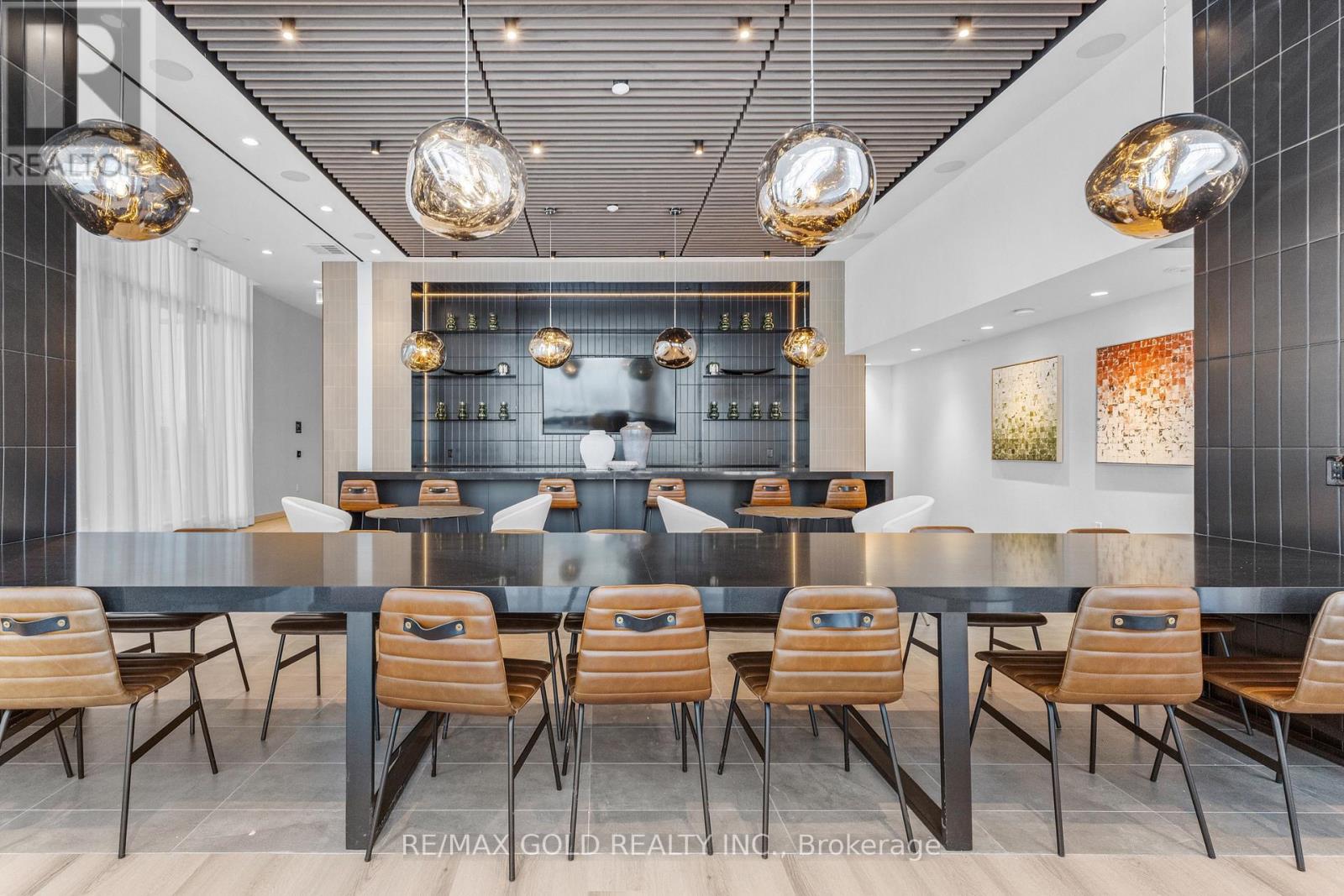 610 - 15 Skyridge Drive, Brampton, Ontario  L6P 4S3 - Photo 6 - W12614940