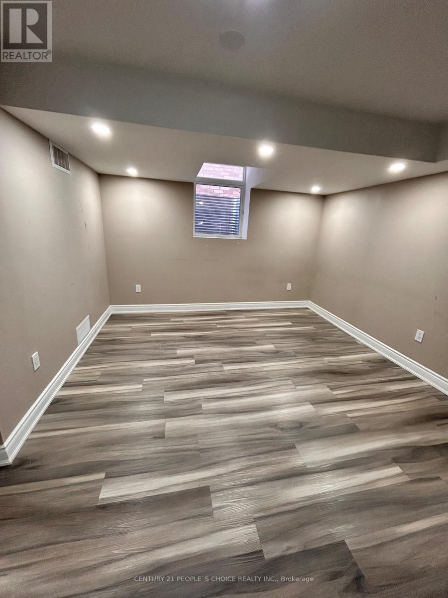 Bsmt - 11 Elverton Crescent, Brampton, Ontario  L7A 4Z4 - Photo 5 - W12632782