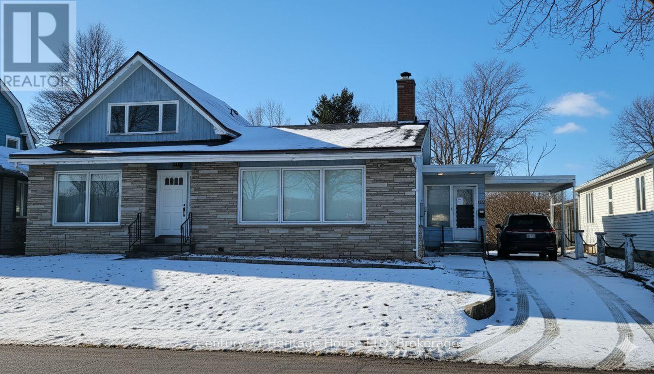 500 Lakeshore Road, Fort Erie, Ontario L2A 1B5 - Photo 1 - X12603774