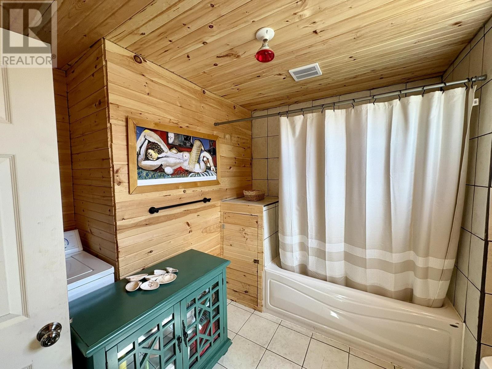 583 Burlington Road, Long River, Prince Edward Island C0B 1M0 - Photo 10 - 202529442