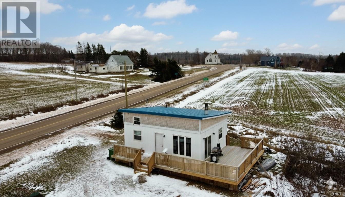 583 Burlington Road, Long River, Prince Edward Island C0B 1M0 - Photo 2 - 202529442