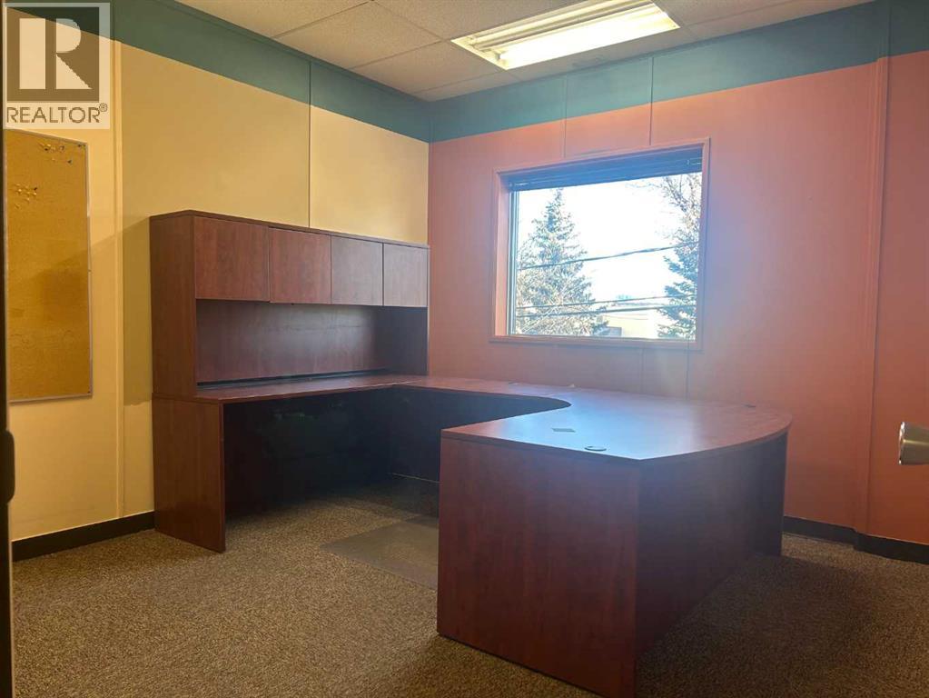 205, 1601 Dunmore Road Se, Medicine Hat, Alberta  T1A 1Z8 - Photo 4 - A2182435