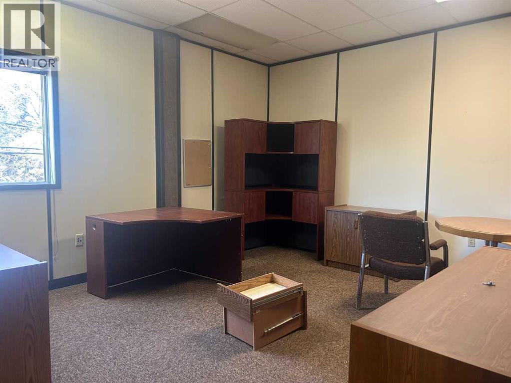 205, 1601 Dunmore Road Se, Medicine Hat, Alberta  T1A 1Z8 - Photo 5 - A2182435