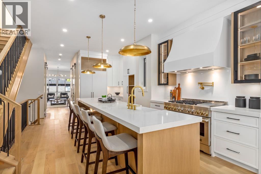 727 15 Street Nw, Calgary, Alberta  T2N 2B3 - Photo 9 - A2264155