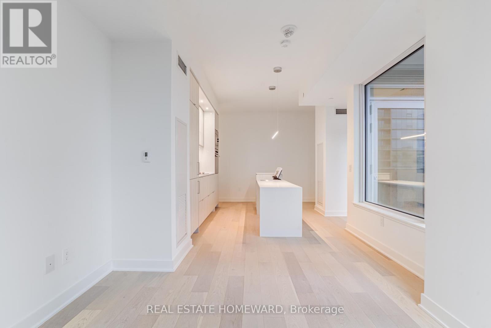 1403 - 11 Yorkville Avenue, Toronto, Ontario  M4W 0B7 - Photo 9 - C12633640