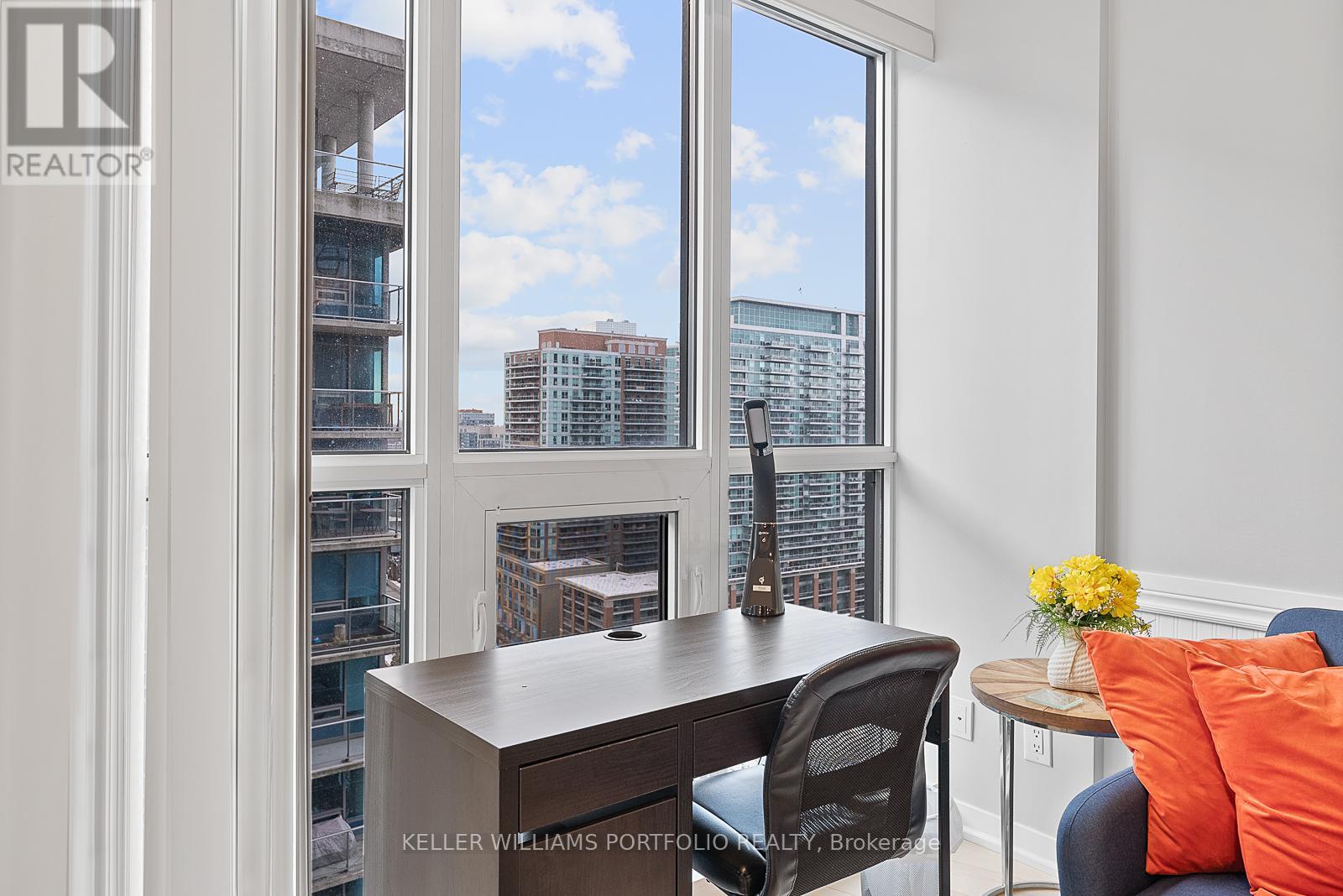 1703 - 51 East Liberty Street, Toronto, Ontario  M6K 3P8 - Photo 14 - C12633642