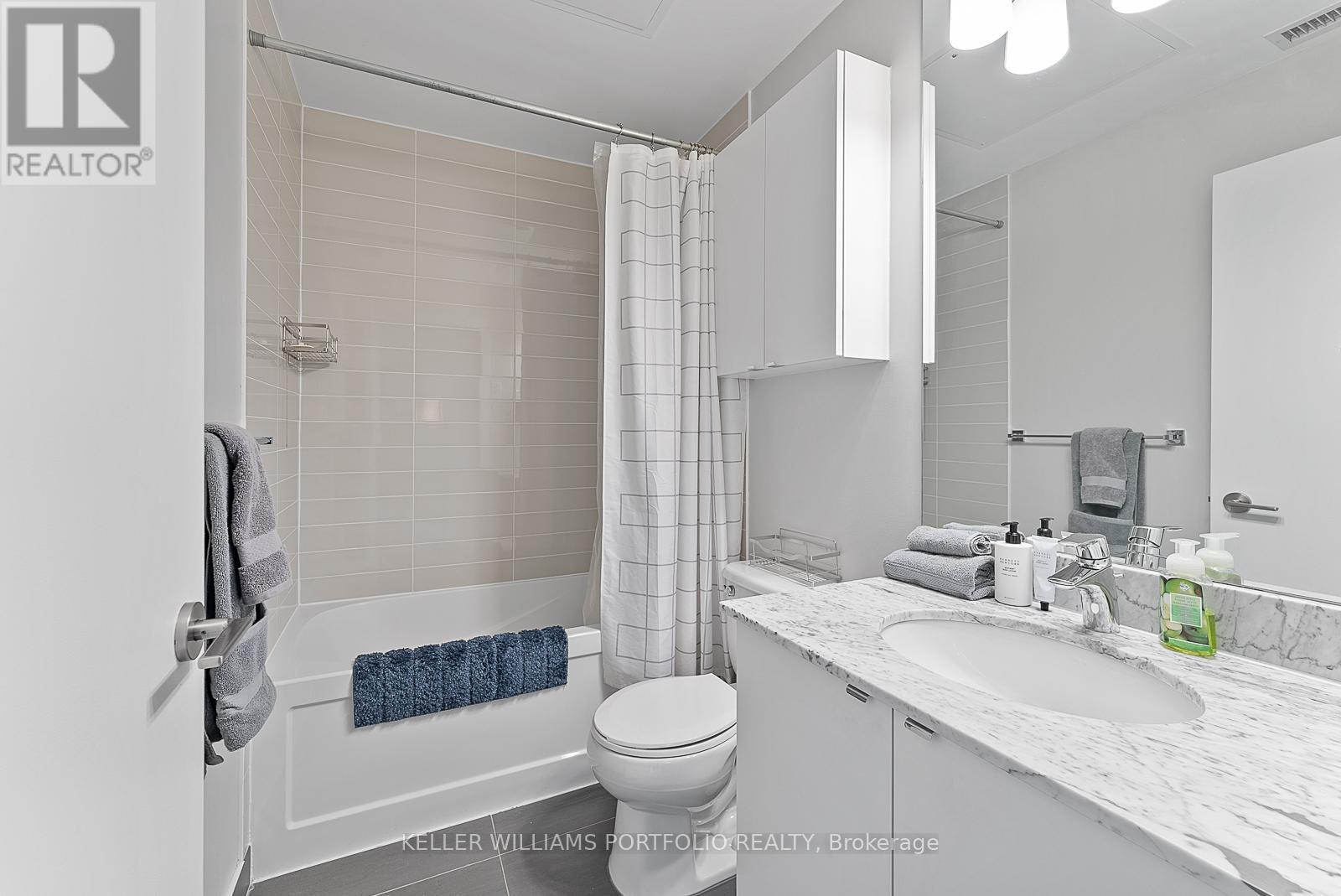 1703 - 51 East Liberty Street, Toronto, Ontario  M6K 3P8 - Photo 19 - C12633642