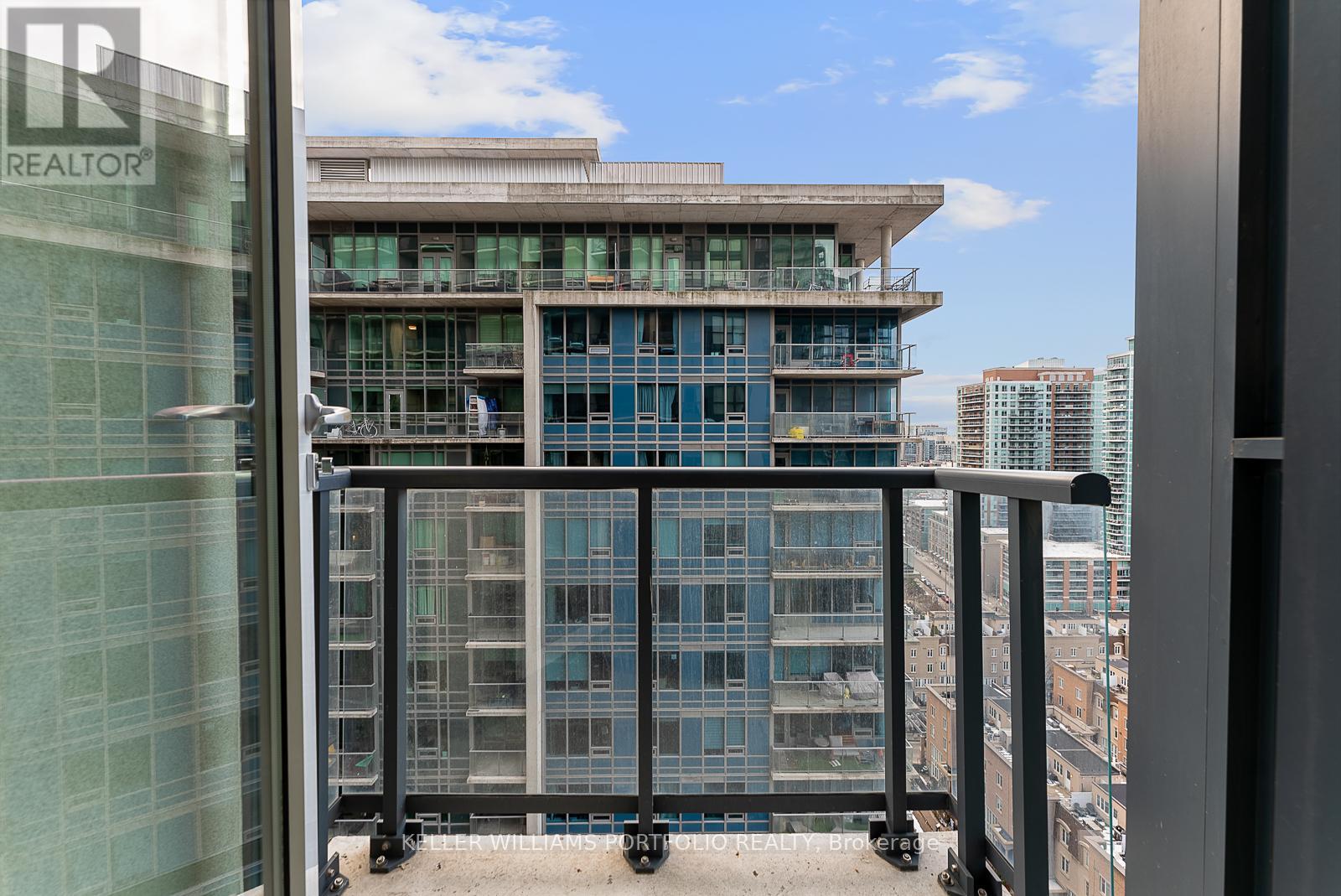 1703 - 51 East Liberty Street, Toronto, Ontario  M6K 3P8 - Photo 21 - C12633642