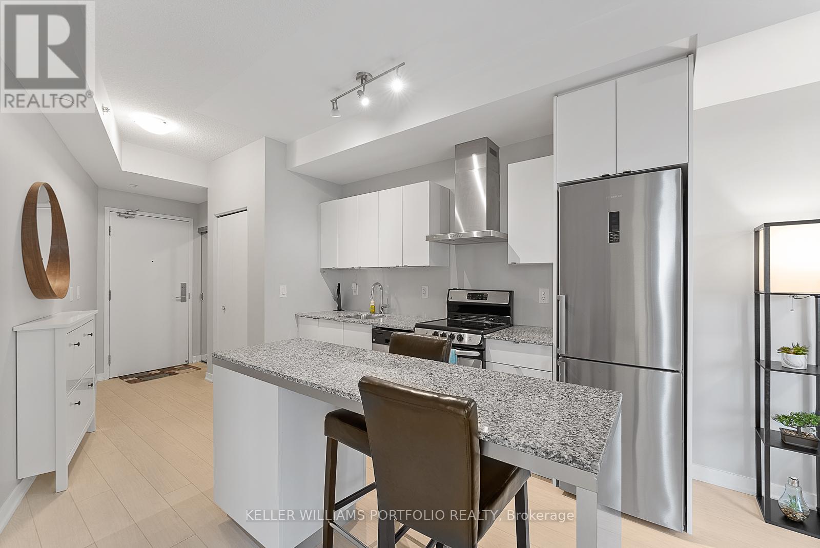 1703 - 51 East Liberty Street, Toronto, Ontario  M6K 3P8 - Photo 7 - C12633642