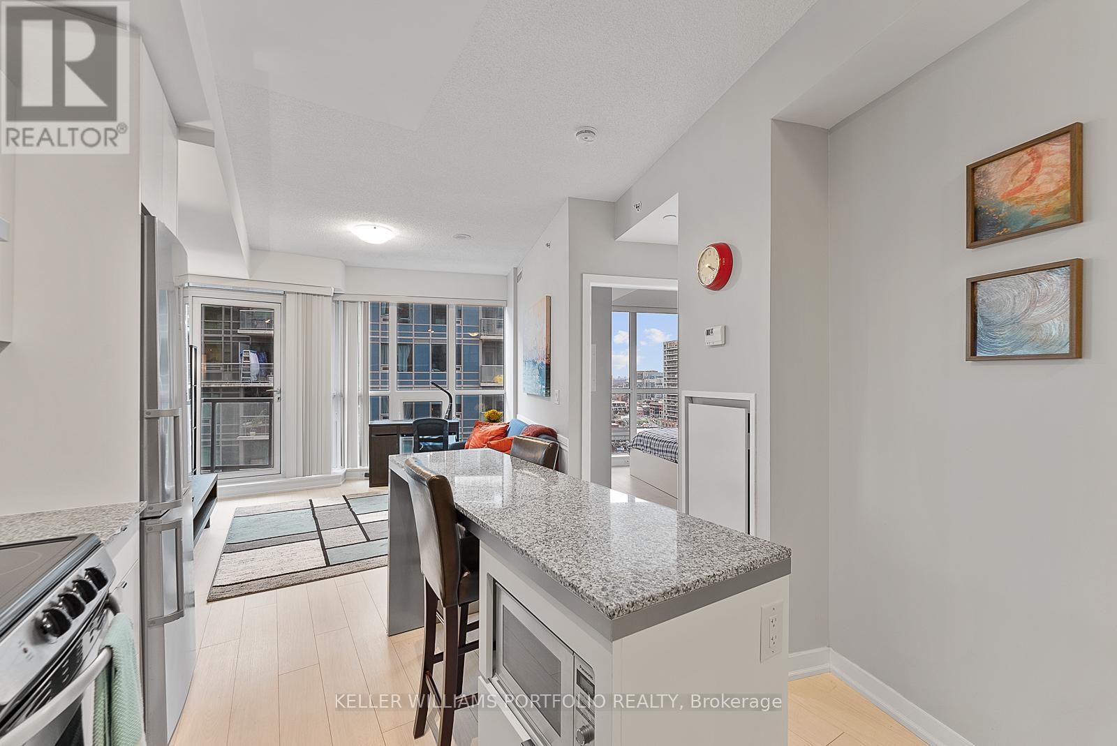 1703 - 51 East Liberty Street, Toronto, Ontario  M6K 3P8 - Photo 8 - C12633642