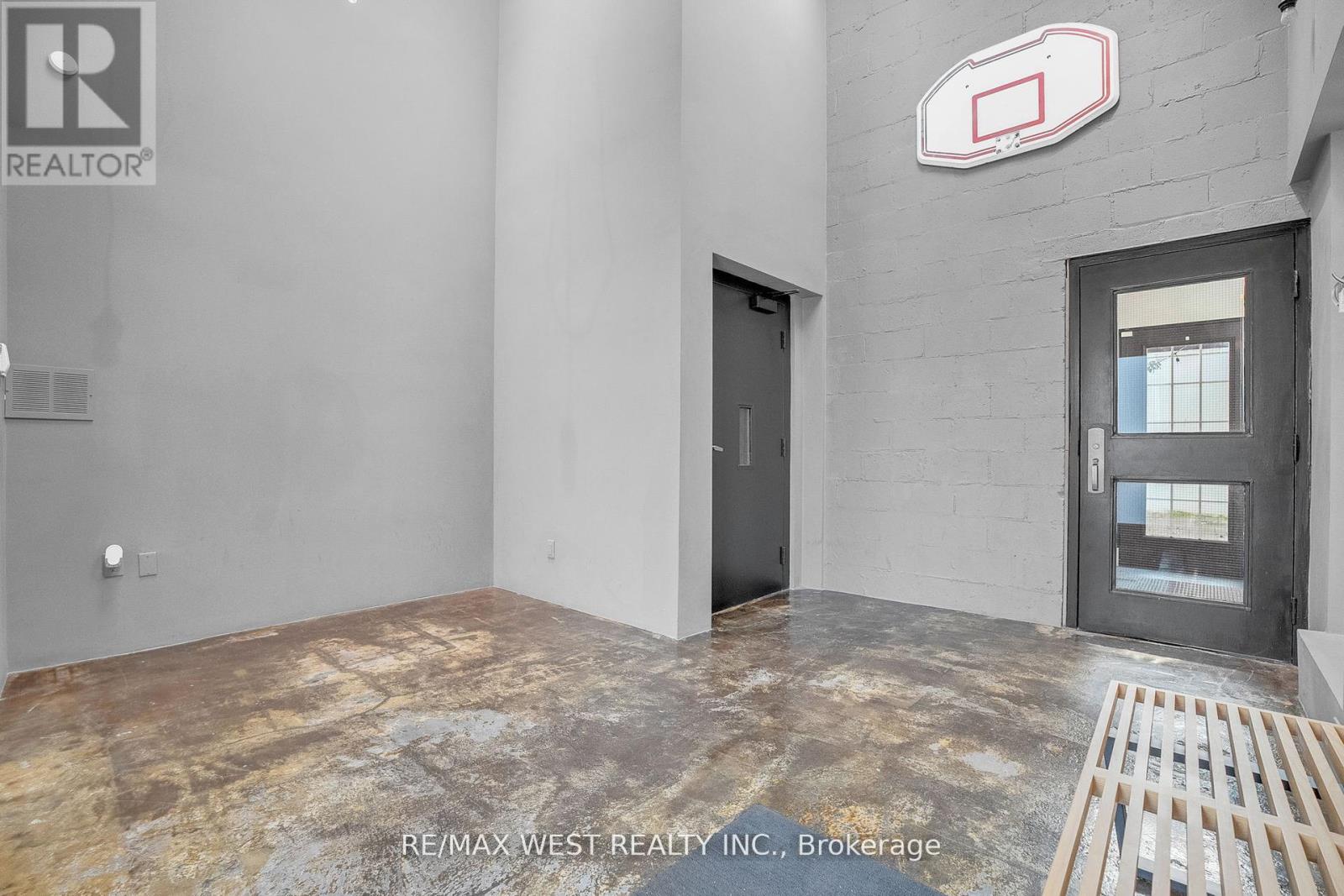 53 Argyle Street, Toronto (Trinity-Bellwoods), Ontario  M6J 1N8 - Photo 5 - C12633644