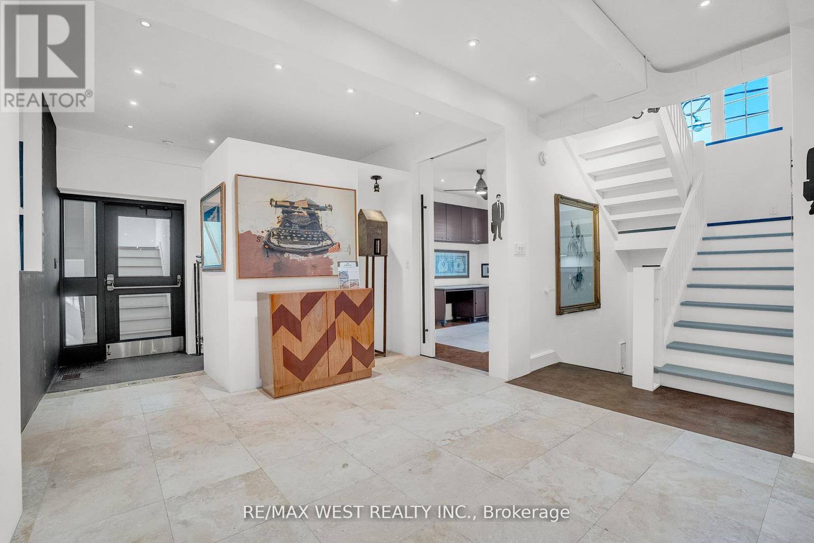 53 Argyle Street, Toronto (Trinity-Bellwoods), Ontario  M6J 1N8 - Photo 8 - C12633644