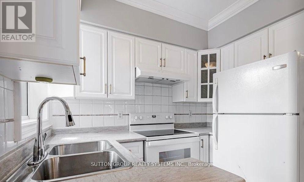 Main - 628 Christie Street, Toronto, Ontario  M6G 3E5 - Photo 7 - C12633658