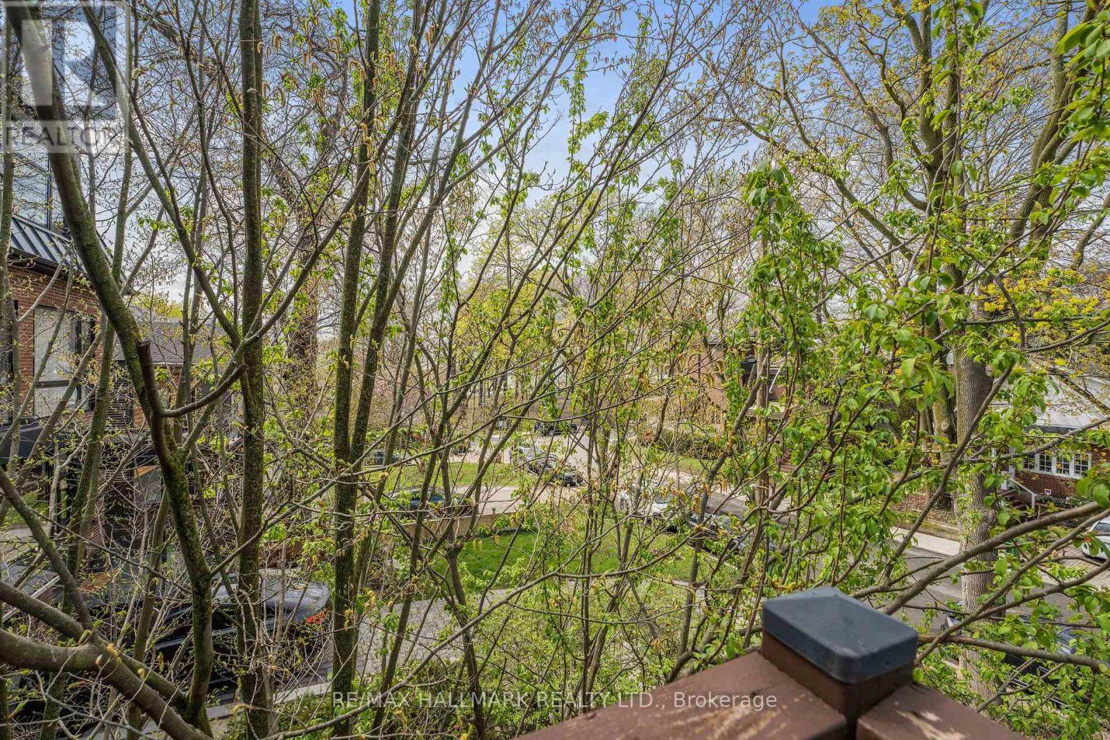 2 - 47 Willow Avenue, Toronto, Ontario  M4E 3K1 - Photo 4 - E12633670