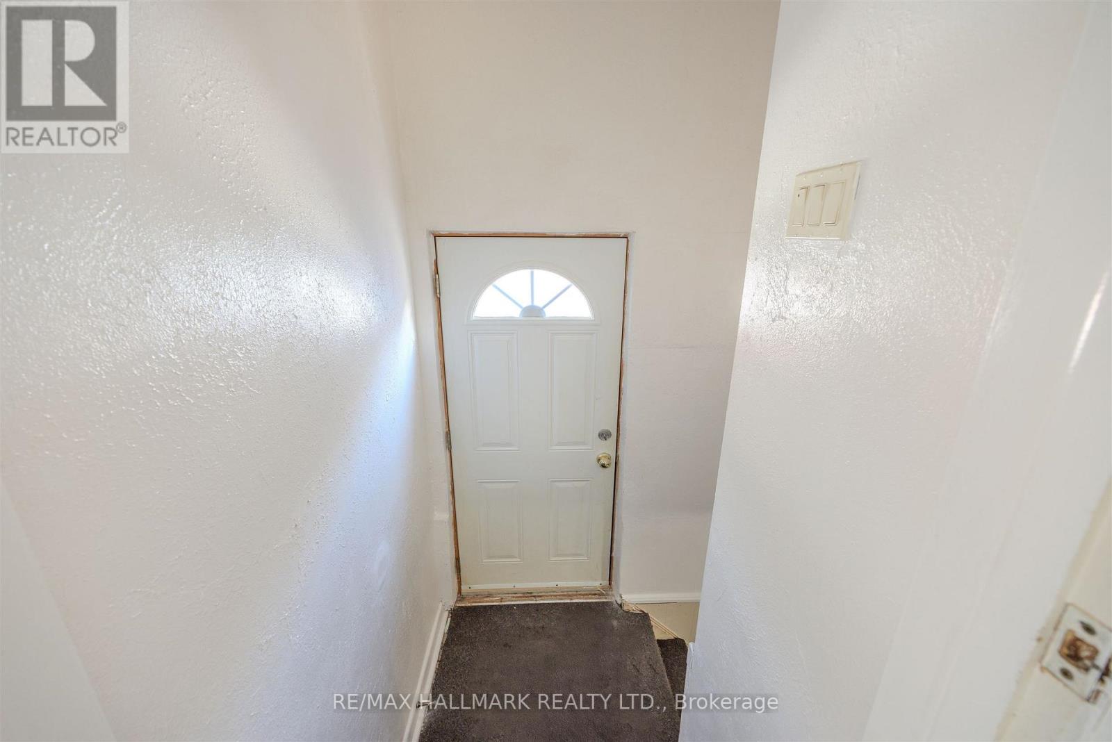 60 Newlands Avenue, Toronto, Ontario  M1L 1R9 - Photo 13 - E12633686