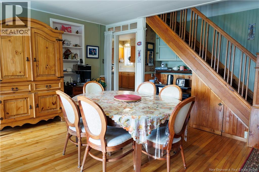 539 Boulevard St Pierre O, Caraquet, New Brunswick  E1W 1A3 - Photo 11 - NB131266