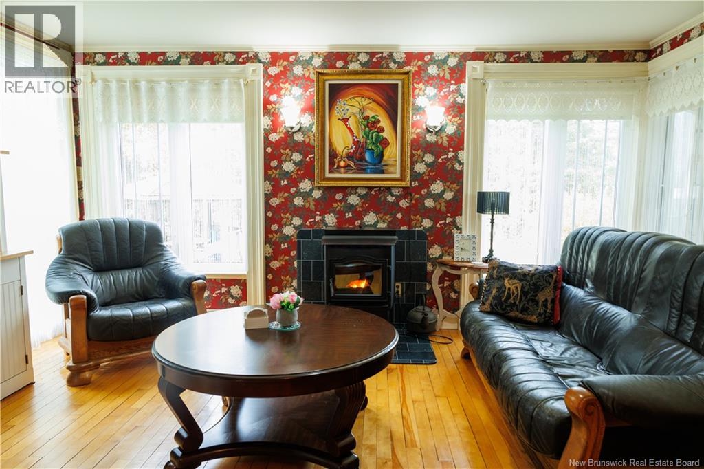 539 Boulevard St Pierre O, Caraquet, New Brunswick  E1W 1A3 - Photo 23 - NB131266