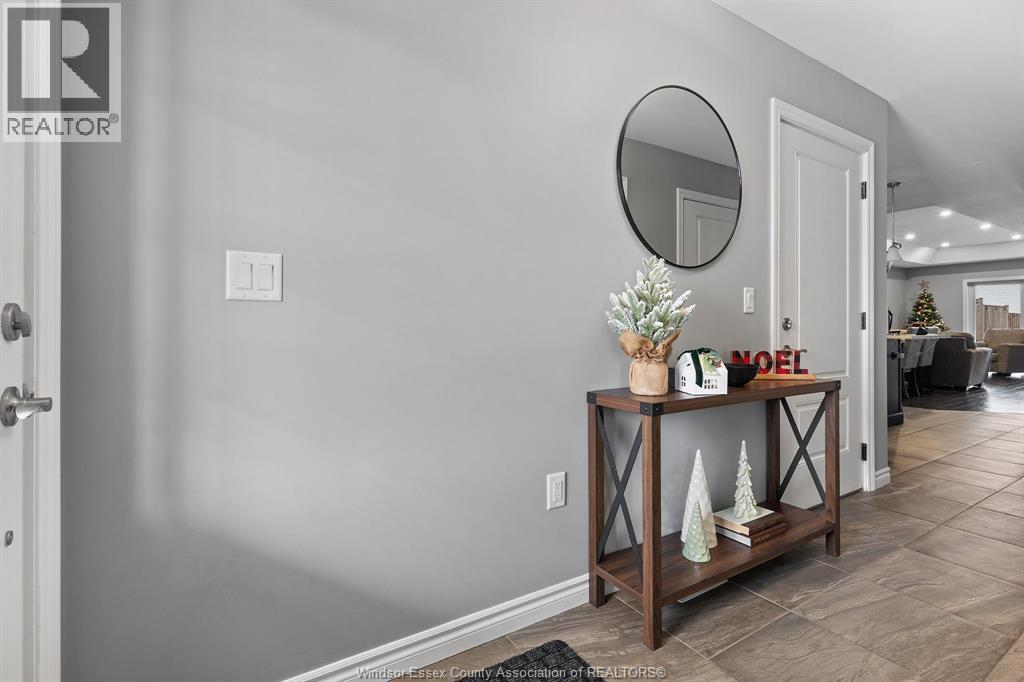 159 Meadowview Avenue, Amherstburg, Ontario N9V 0E9 - Photo 10 - 25031687