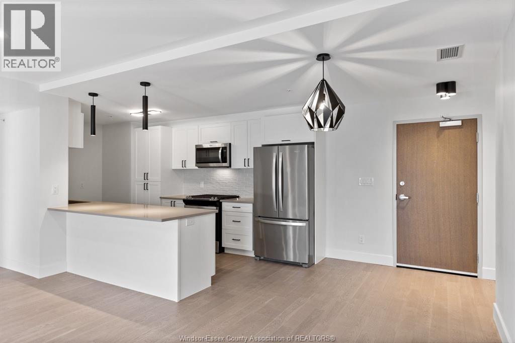 2550 Sandwich W Parkway Unit# 104, Lasalle, Ontario N9H 0A7 - Photo 10 - 25031677