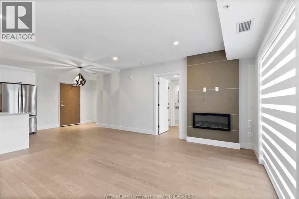 2550 Sandwich W Parkway Unit# 104, Lasalle, Ontario N9H 0A7 - Photo 18 - 25031677