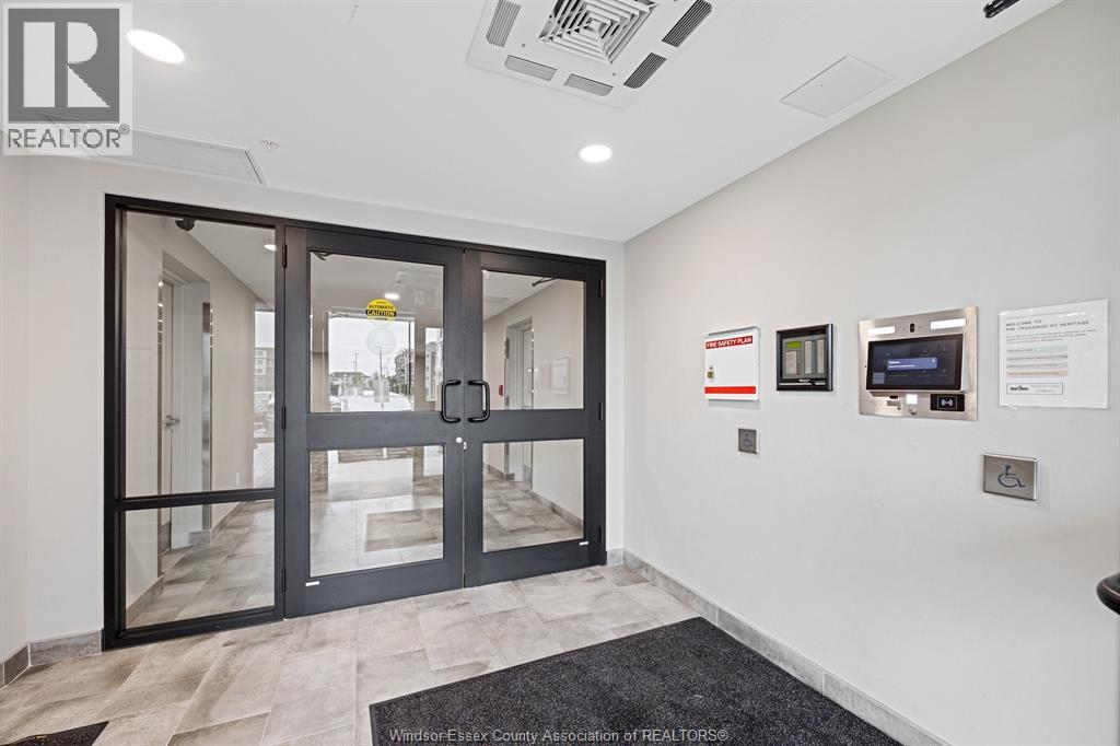 2550 Sandwich W Parkway Unit# 104, Lasalle, Ontario N9H 0A7 - Photo 6 - 25031676