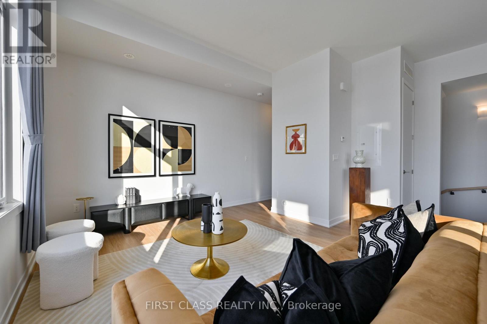 223 - 8 Steckley House Lane, Richmond Hill, Ontario  L4S 0N1 - Photo 7 - N12633680