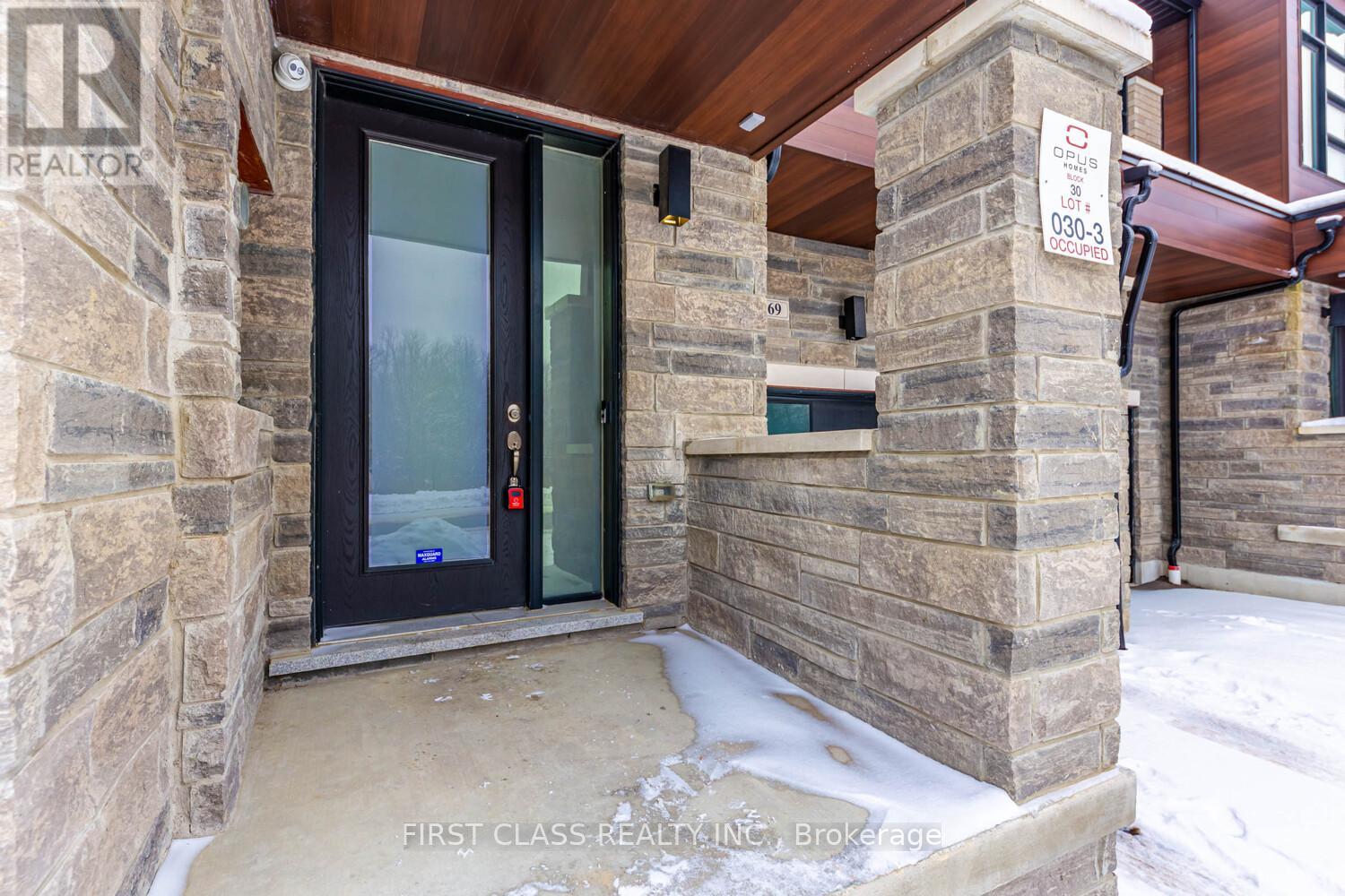 69 Mccague Avenue, Richmond Hill, Ontario  L4S 0J4 - Photo 3 - N12633718