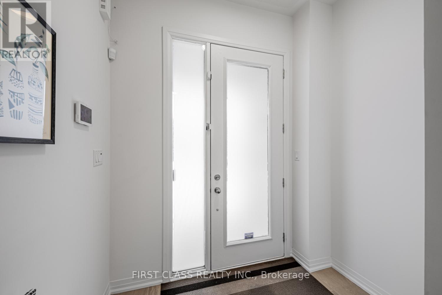 69 Mccague Avenue, Richmond Hill, Ontario  L4S 0J4 - Photo 4 - N12633718