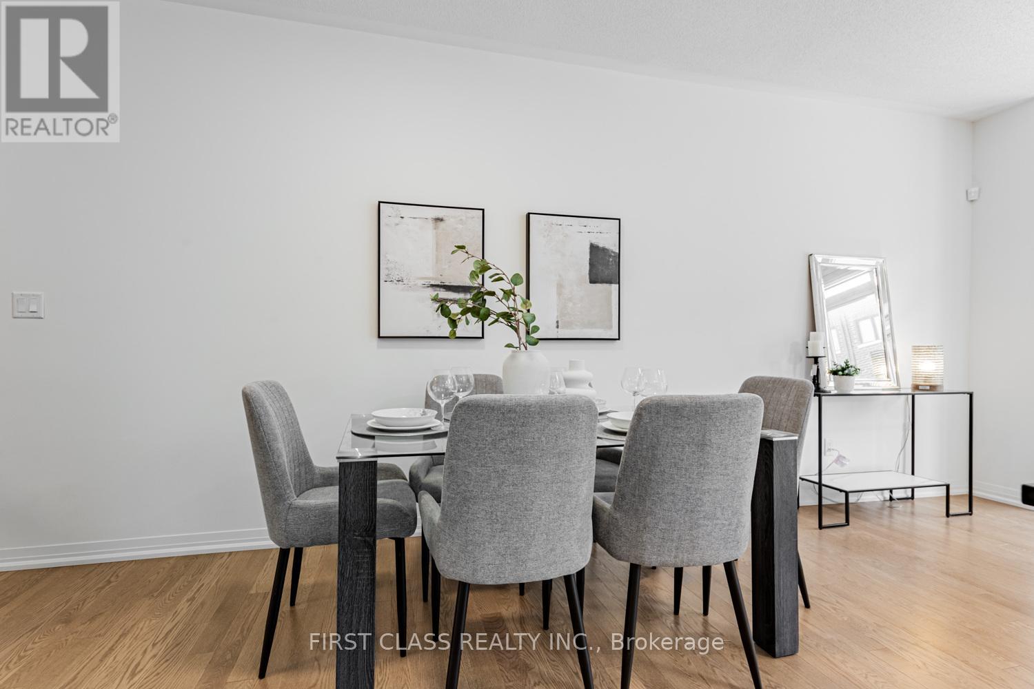 69 Mccague Avenue, Richmond Hill, Ontario  L4S 0J4 - Photo 9 - N12633718