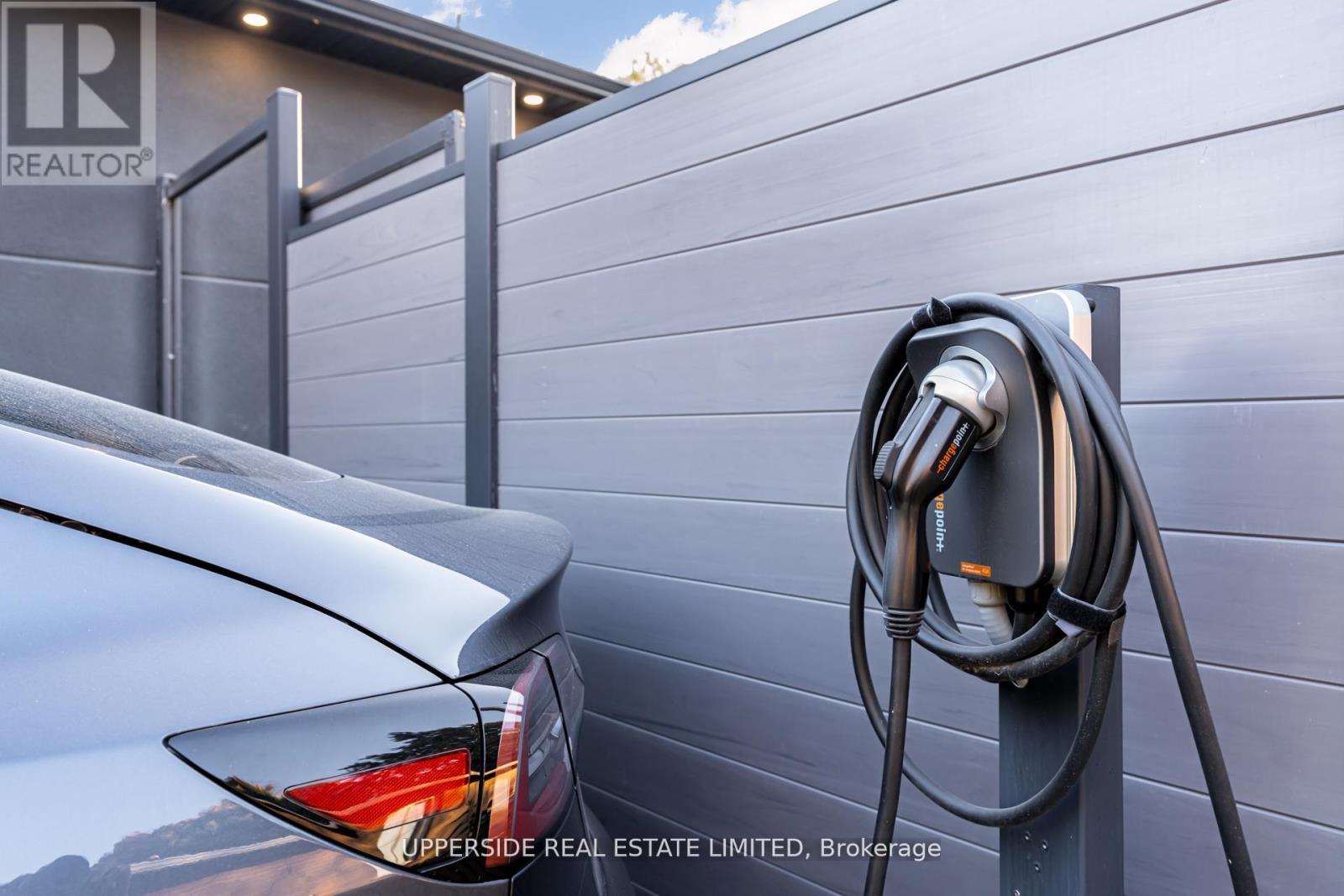 Lower 61 Marlin Court, Newmarket (Bristol-London), Ontario  L3Y 2W7 - Photo 10 - N12633722