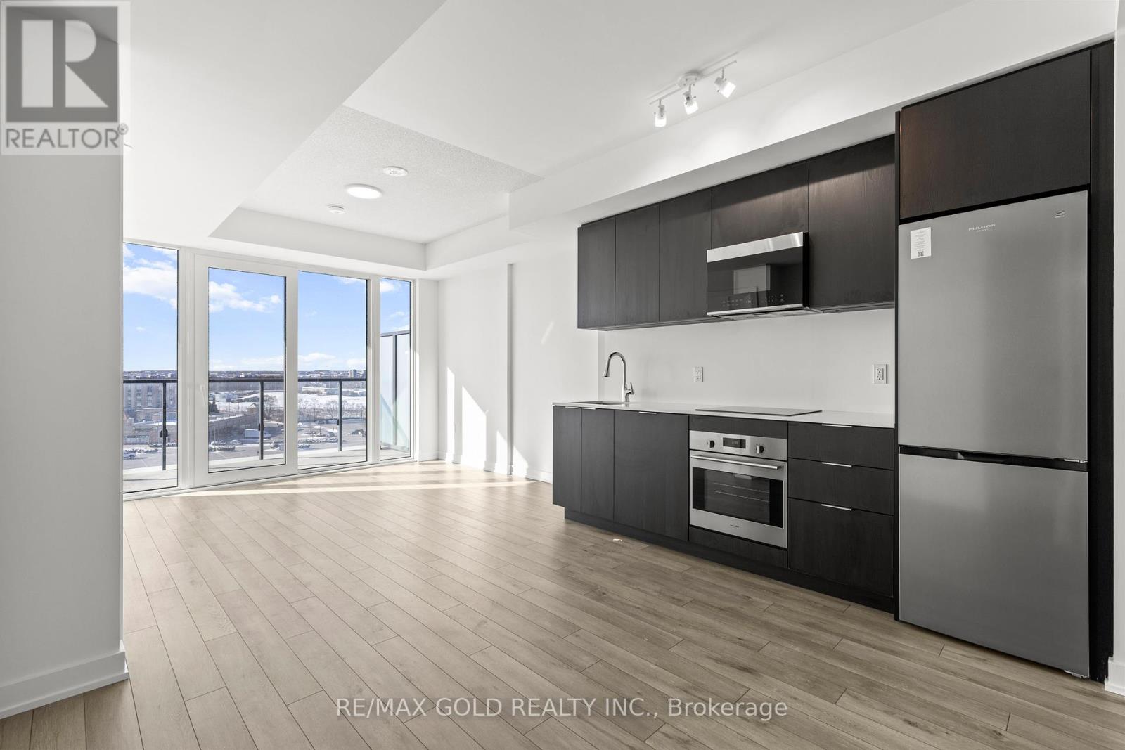 610 - 15 Skyridge Drive, Brampton, Ontario  L6P 4S3 - Photo 12 - W12614940