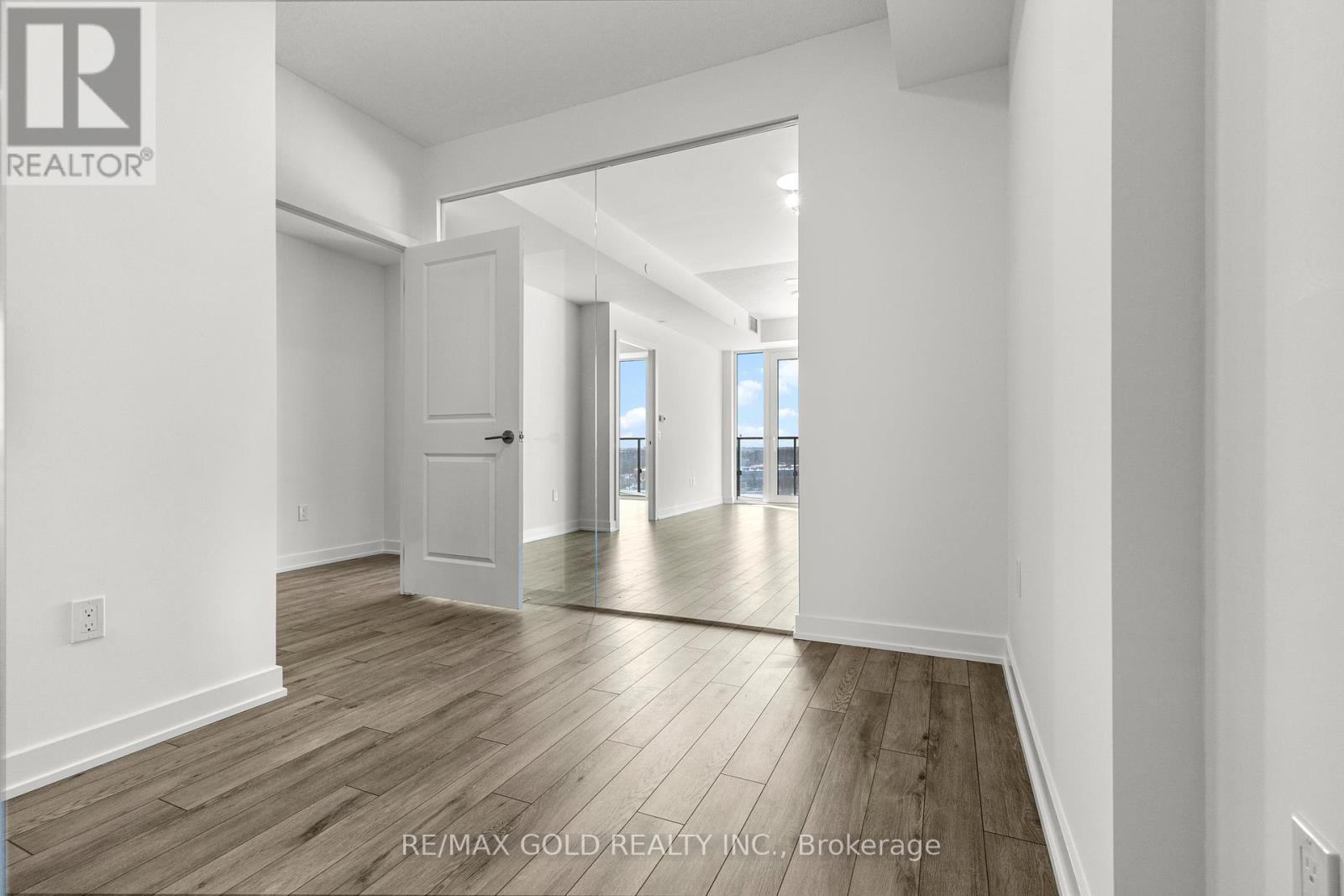 610 - 15 Skyridge Drive, Brampton, Ontario  L6P 4S3 - Photo 9 - W12614940