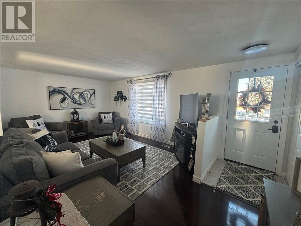 108 Armand Crescent, Chelmsford, Ontario  P0M 1L0 - Photo 12 - 2125905