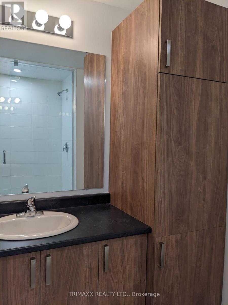 303 - 1 Chef Lane, Barrie (Innis-Shore), Ontario  L9J 0T1 - Photo 12 - S12633698